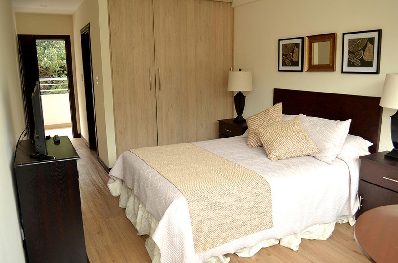 Hotel Midtown La Paz Zewnętrze zdjęcie